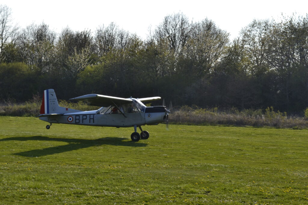 Nord3400_piste-FANA-AIR-RETRO